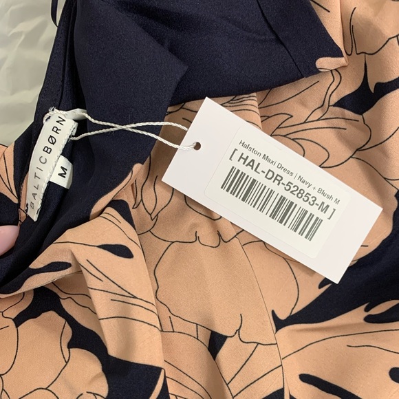 Elegant Navy and Pink Floral One-Shoulder Dress - Picture 8 of 12